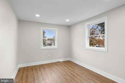 $580,000 | 208 Regency Road, Beverly, NJ 08010