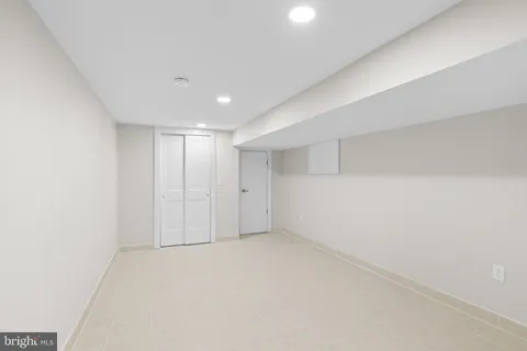 $580,000 | 208 Regency Road, Beverly, NJ 08010