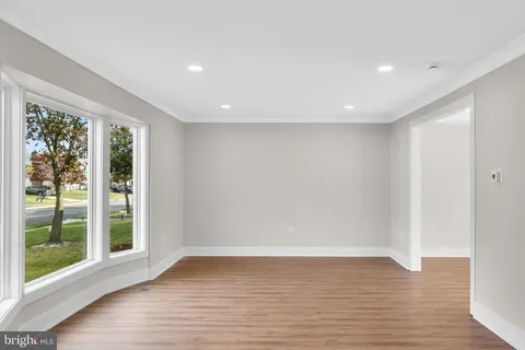 $580,000 | 208 Regency Road, Beverly, NJ 08010