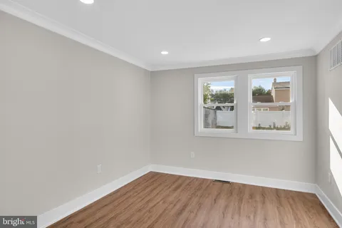 $580,000 | 208 Regency Road, Beverly, NJ 08010