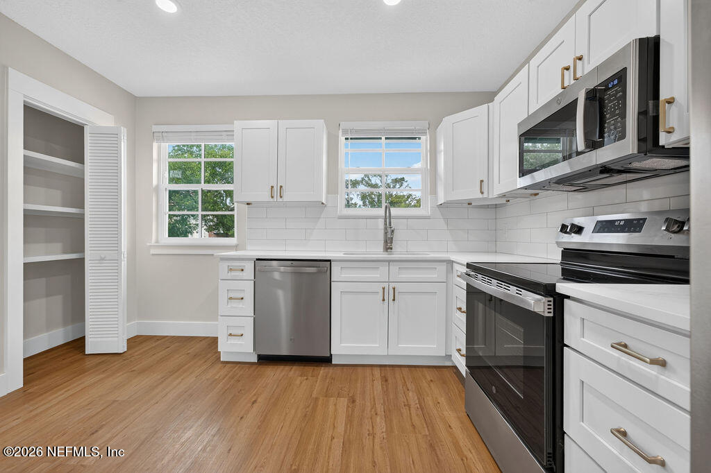 2247 Riverside Avenue, Unit 6 Jacksonville, FL 32204 - Photo 7 of 23 2247RiversideAveJacksonvilleFL2ndvisit-4