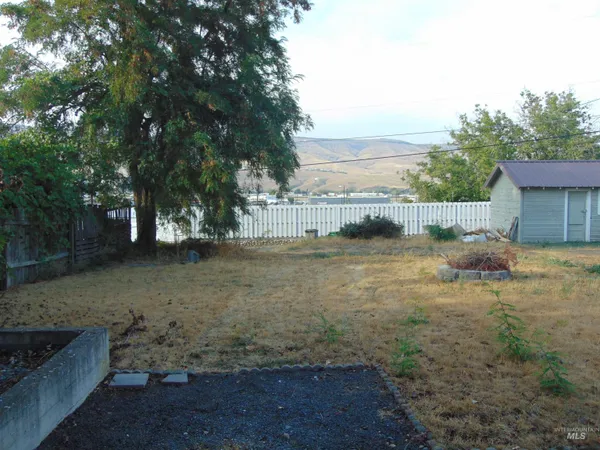 $297,000 | 1825 7th Avenue, Lewiston, ID 83501