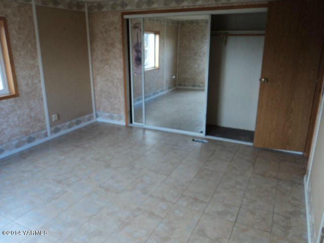 807 South Friedline Road Yakima, WA 98908 - Photo 15 of 17