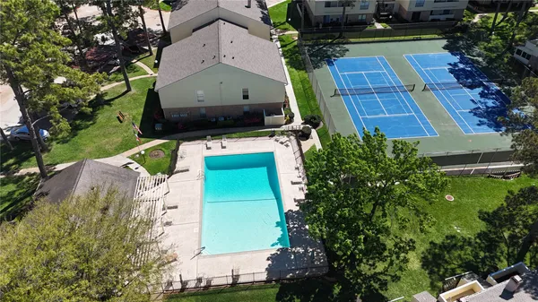 $1,500 | 14515 Wunderlich Drive, Unit 1602, Houston, TX 77069