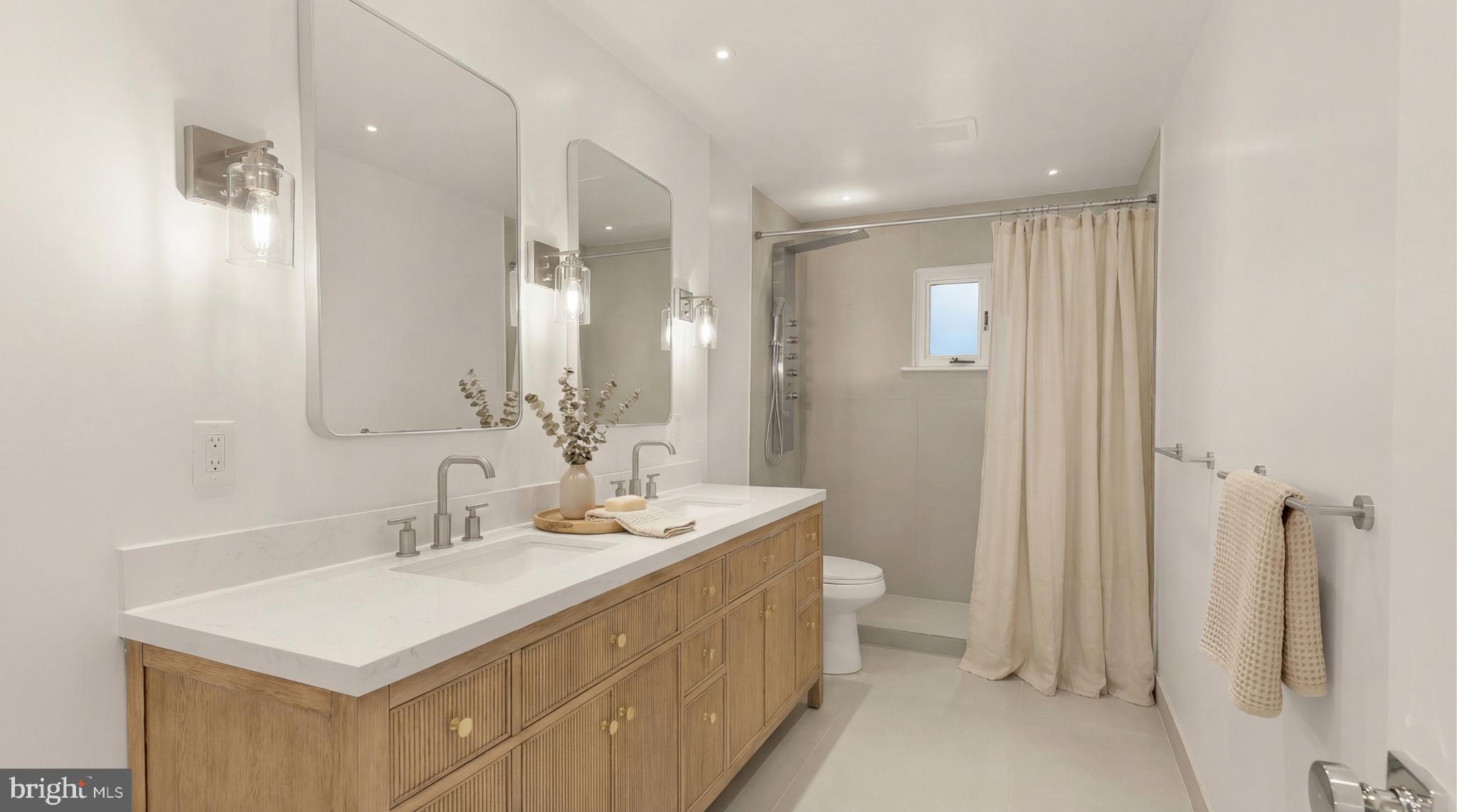 10903 Beach Mill Road Great Falls, VA 22066 - Photo 17 of 25 Primary Bath