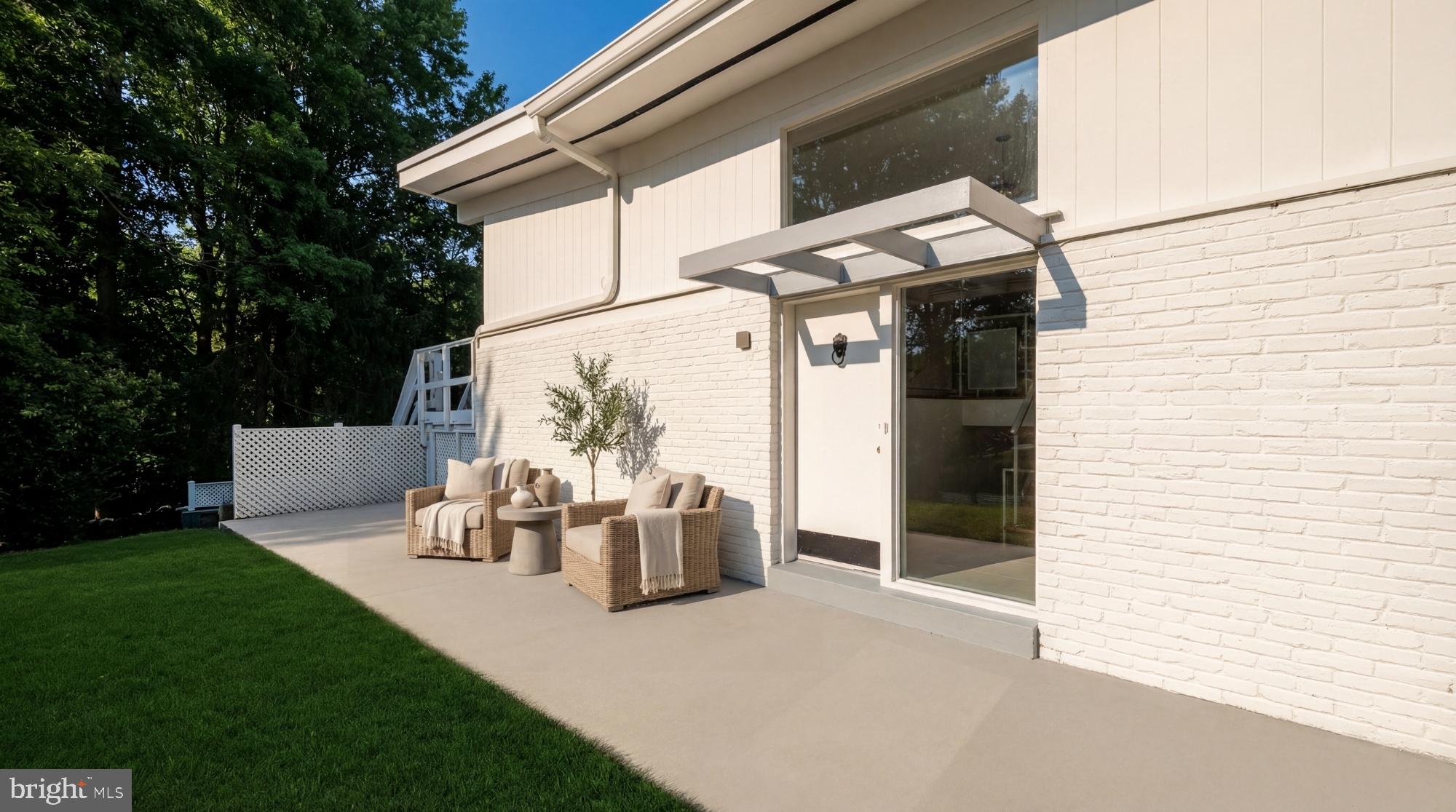 10903 Beach Mill Road Great Falls, VA 22066 - Photo 23 of 25