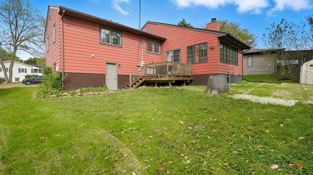 $319,900 | 311 South Redwood Drive, Mankato, MN 56001