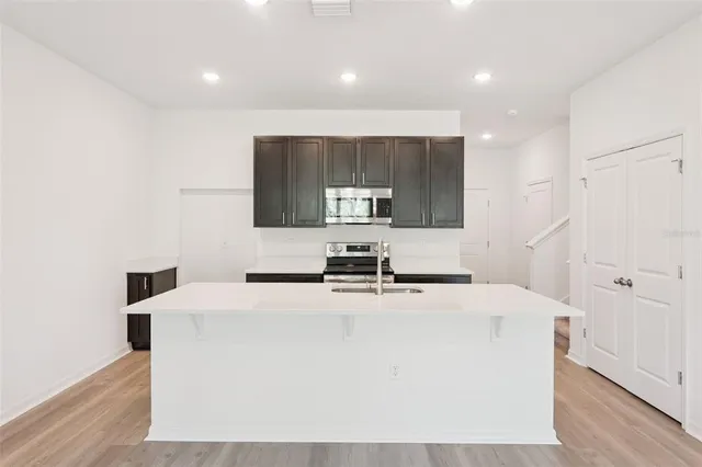 $269,305 | 630 Cedar Elm Street, Eustis, FL 32726