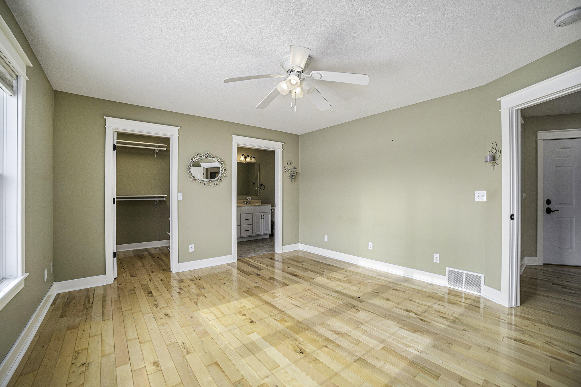 5630 East Olive Road Breckenridge, MI 48615 - Photo 10 of 46 Master
