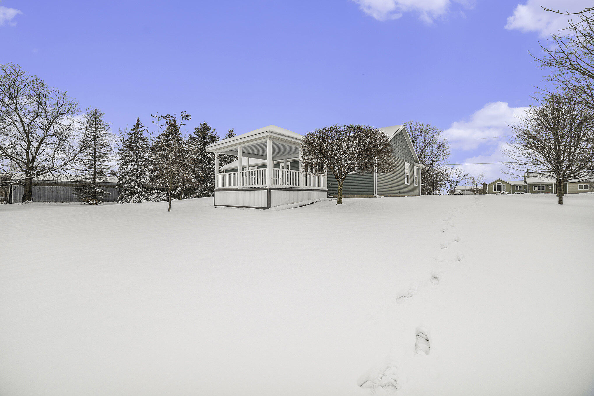 5630 East Olive Road Breckenridge, MI 48615 - Photo 27 of 46 Back view