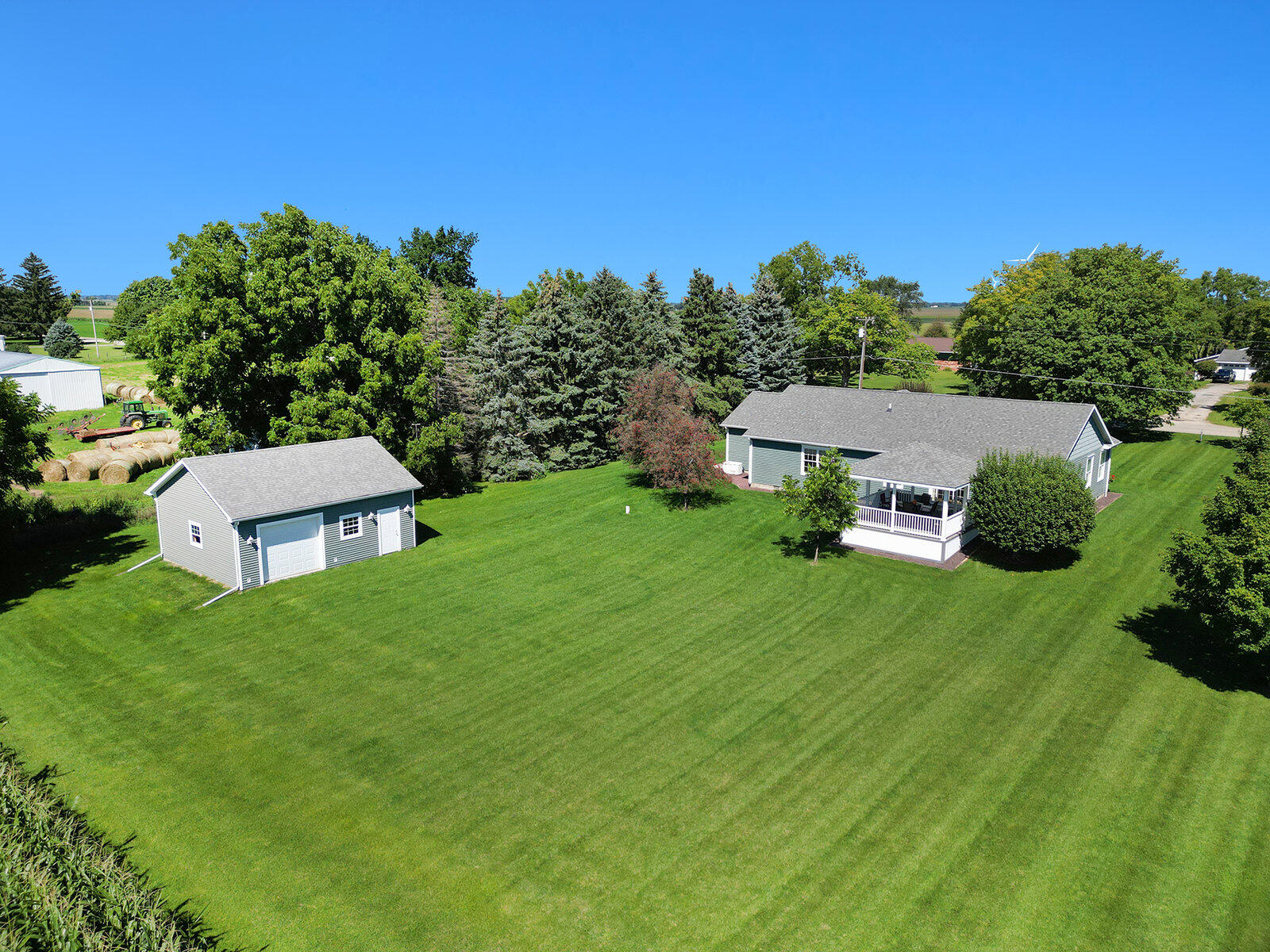 5630 East Olive Road Breckenridge, MI 48615 - Photo 37 of 46 Beautiful lawn for summer