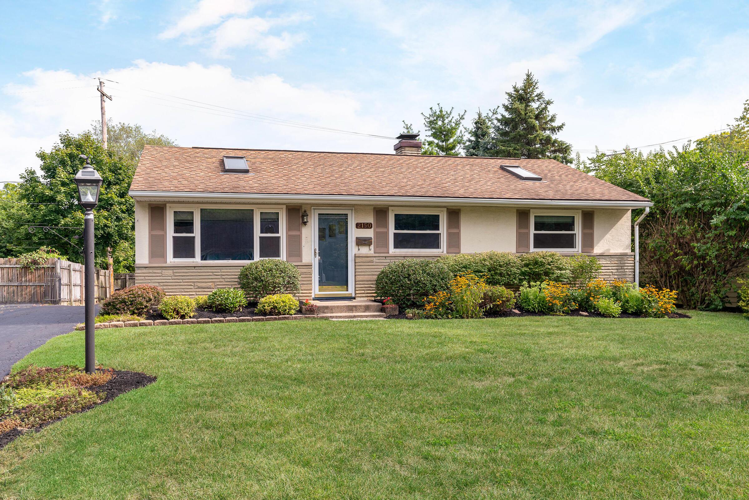 2150 Edgevale Road Columbus, OH 43221 - Photo 1 of 52 2150 Edgevale Road-1