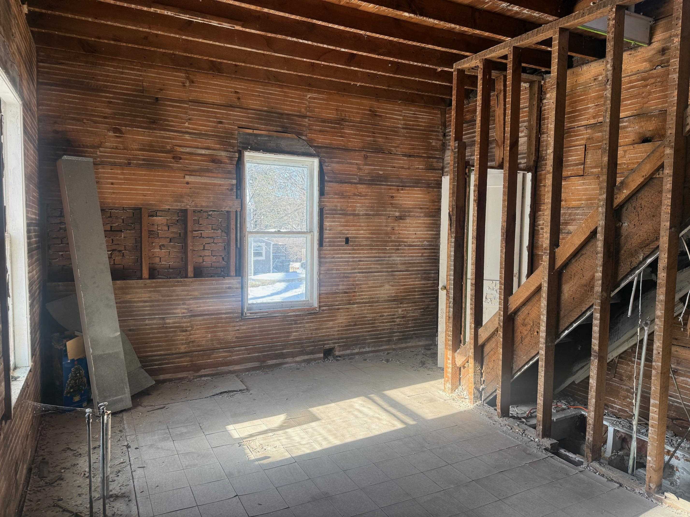 310 Granite Street Waupaca, WI 54981 - Photo 4 of 9