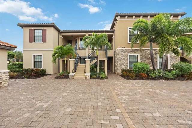 $369,900 | 13608 Messina Loop, Unit 202, Bradenton, FL 34211