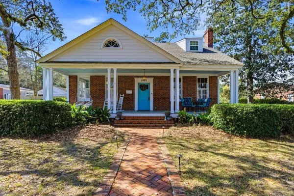 $595,000 | 1013 Elm Street, Conway, SC 29526