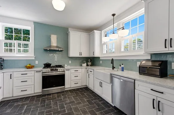 $595,000 | 1013 Elm Street, Conway, SC 29526
