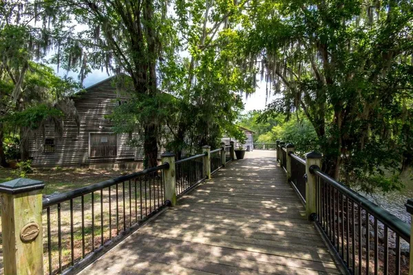 $595,000 | 1013 Elm Street, Conway, SC 29526