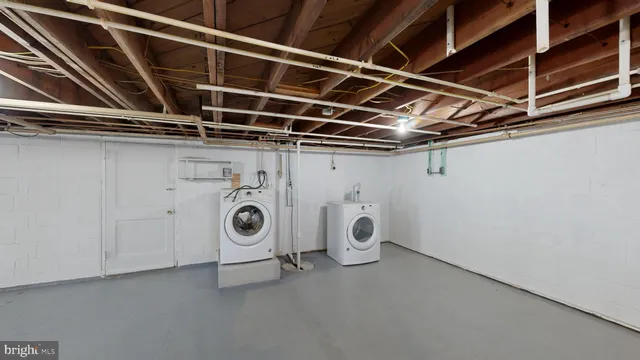 a view of a storage & utility room