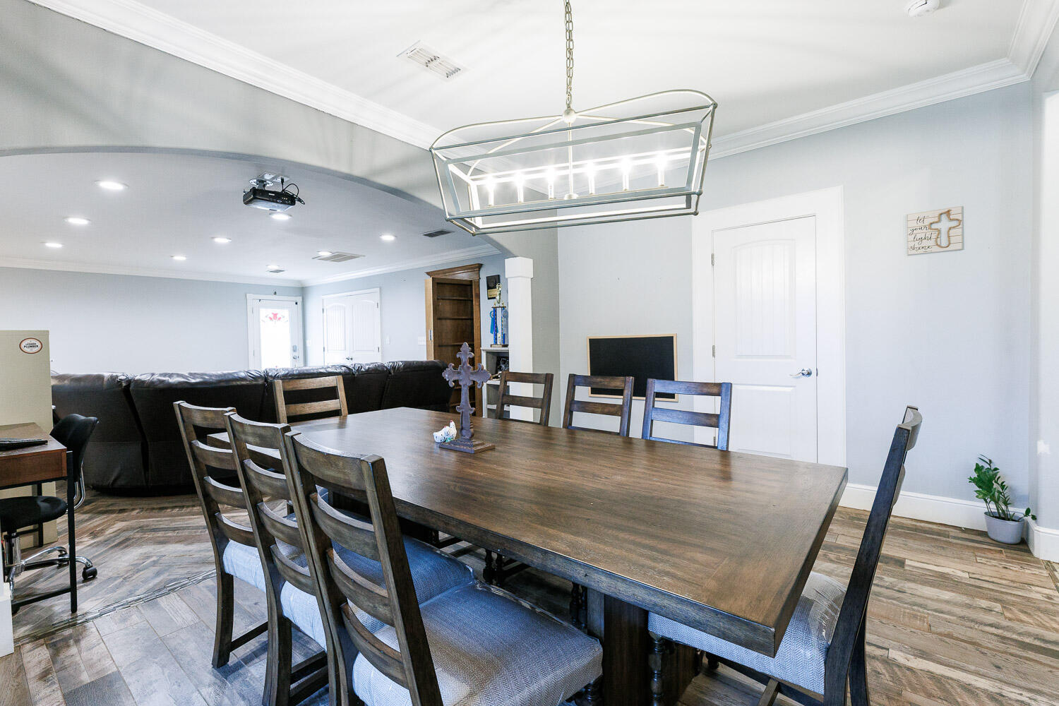 6523 East C R 6200 Lubbock, TX 79403 - Photo 24 of 86 Formal Dining Room