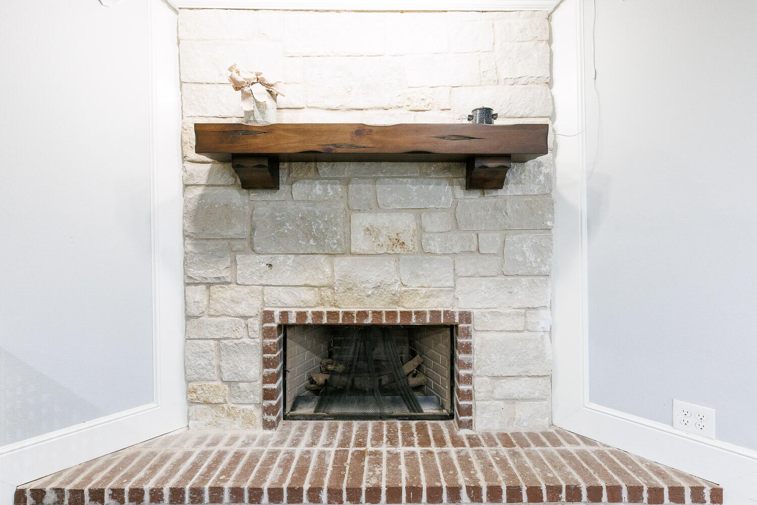 6523 East C R 6200 Lubbock, TX 79403 - Photo 26 of 86 a view of livingroom with furniture and fireplace