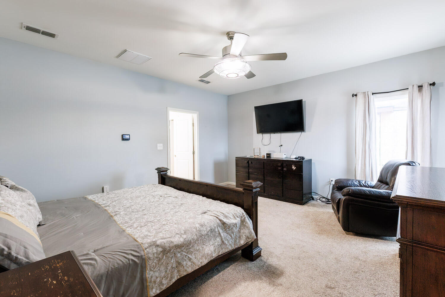 6523 East C R 6200 Lubbock, TX 79403 - Photo 32 of 86 Primary Bedroom