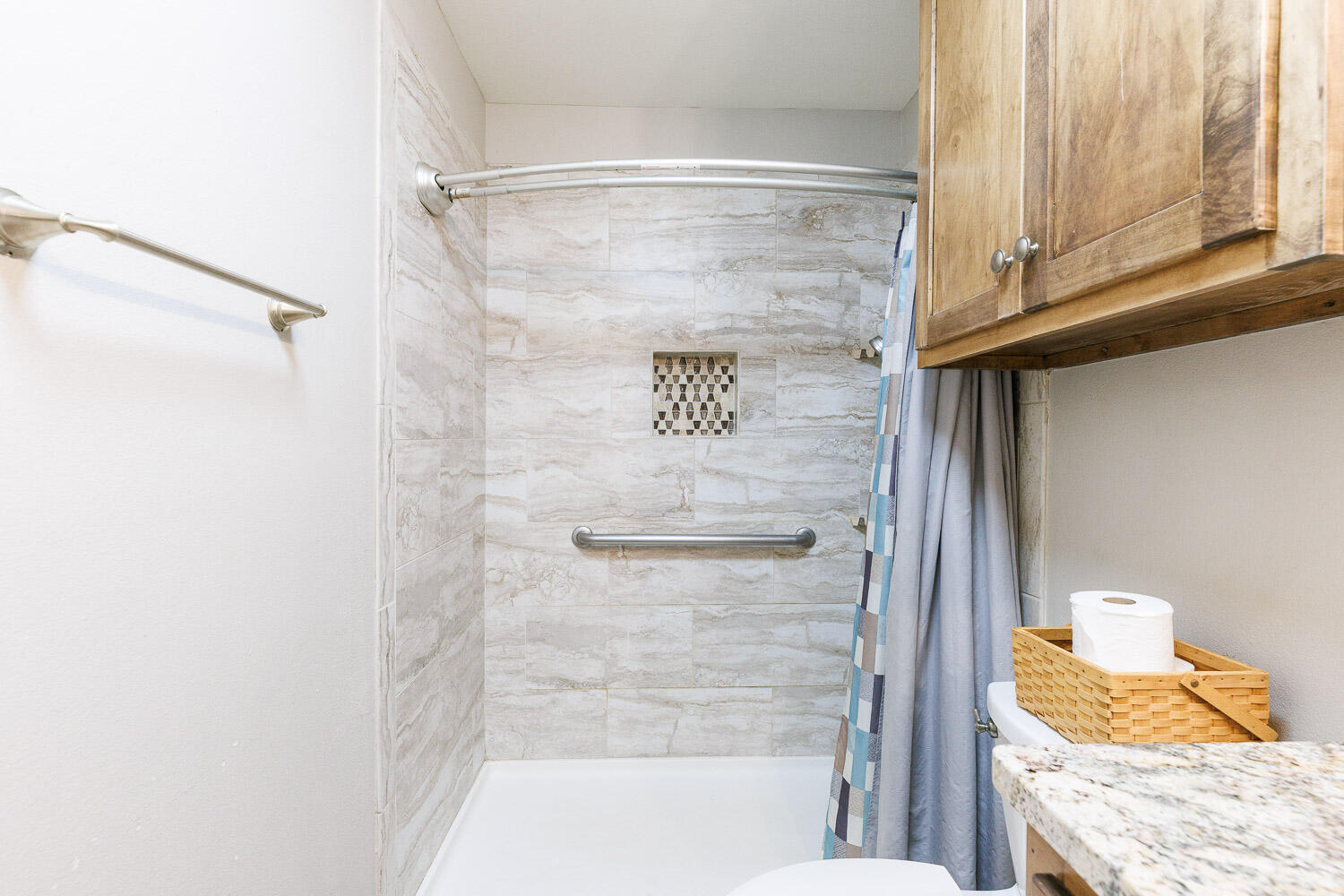 6523 East C R 6200 Lubbock, TX 79403 - Photo 54 of 86 a bathroom with a shower