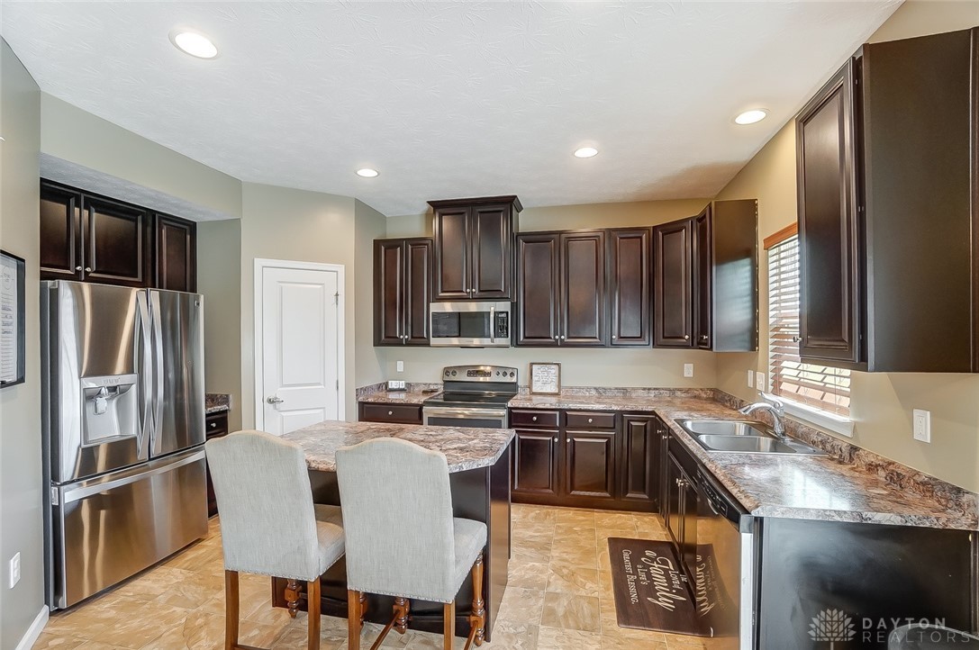 538 Recess Drive Riverside, OH 45404 - Photo 19 of 59 Gallery Image 19
