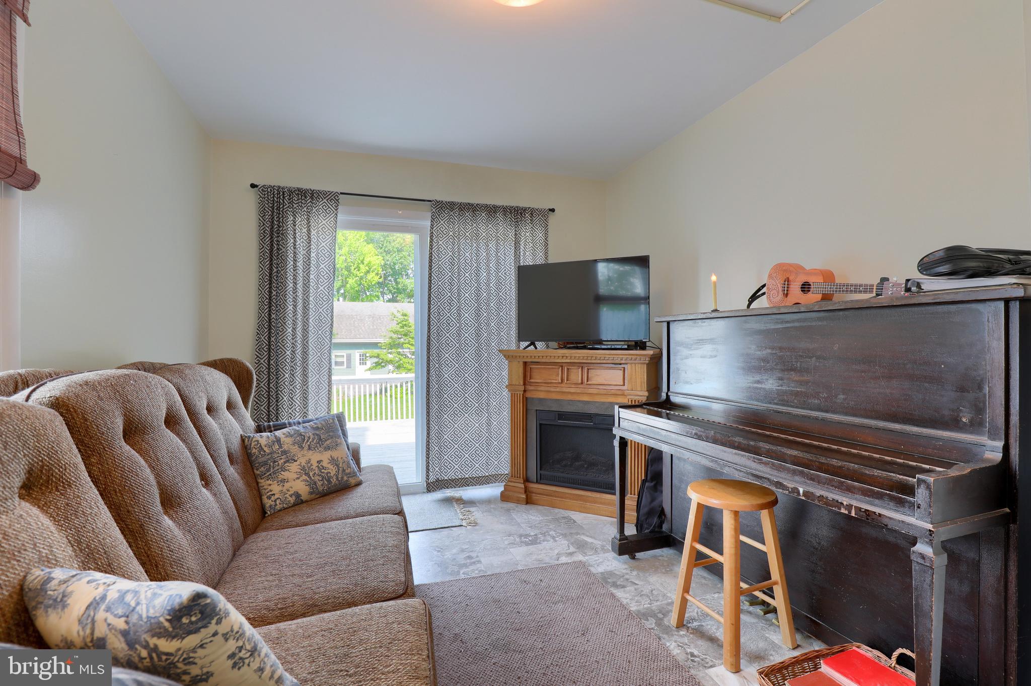 25 Queen Road Intercourse, PA 17529 - Photo 21 of 37 Gallery Image 21