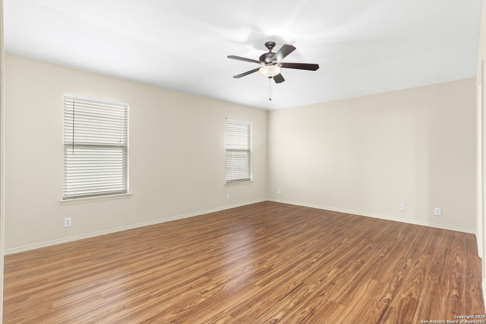 7707 Cold Mountain Converse, TX 78109 - Photo 13 of 27