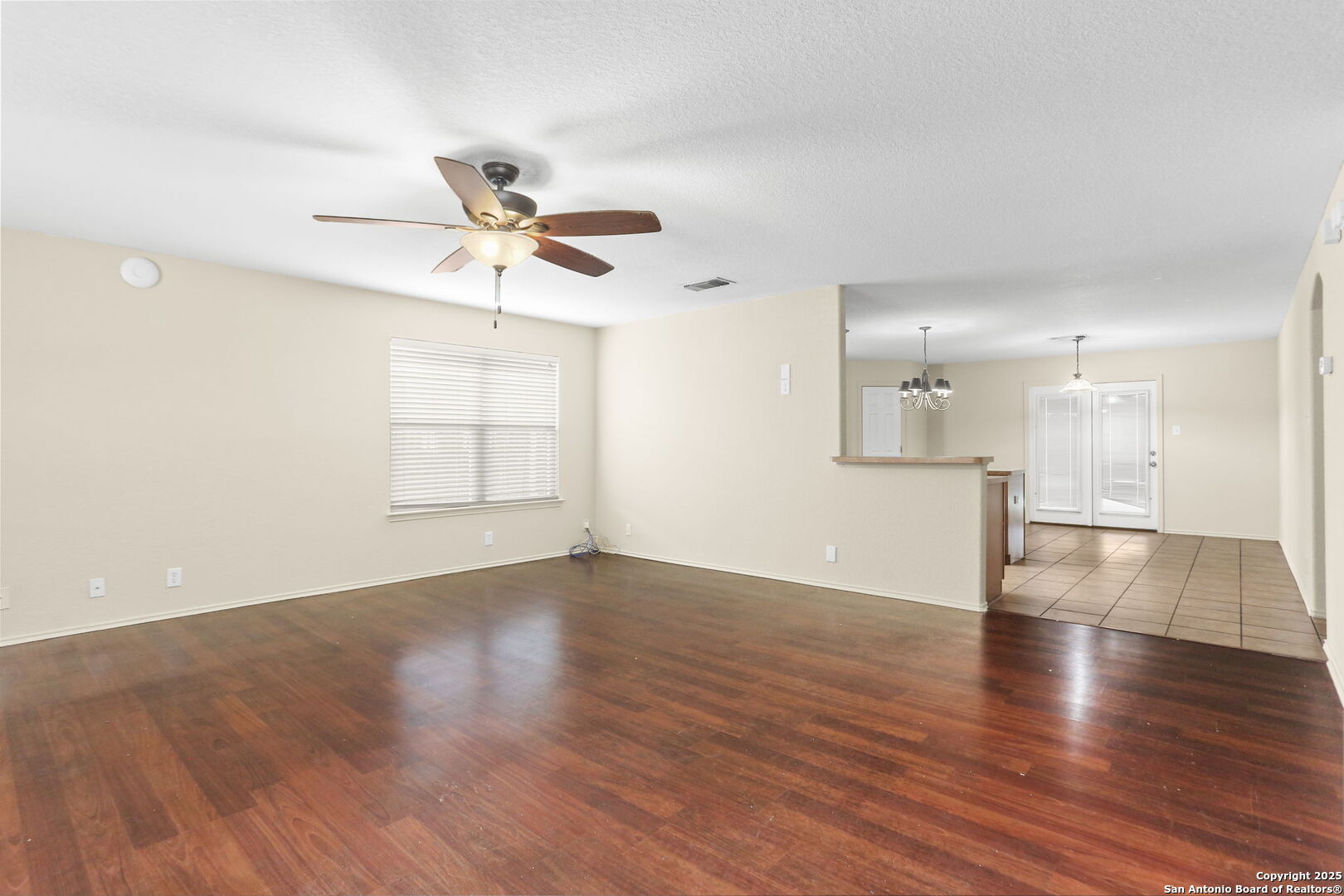 7707 Cold Mountain Converse, TX 78109 - Photo 6 of 27