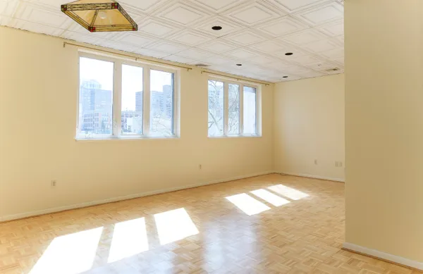 $3,100 | 75 Liberty Avenue, Unit C17, Jersey City, NJ 07306