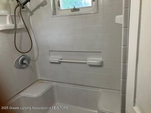 4405 Otto Road Charlotte, MI 48813 - Photo 10 of 13 IMG_1721