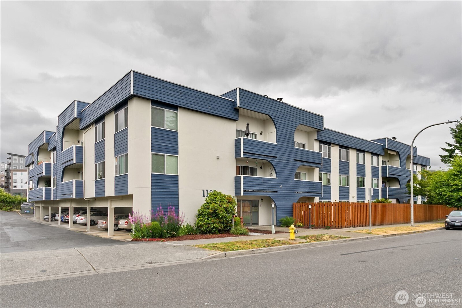 1100 Harrington Avenue Northeast, Unit 211 Renton, WA 98056 - Photo 2 of 20