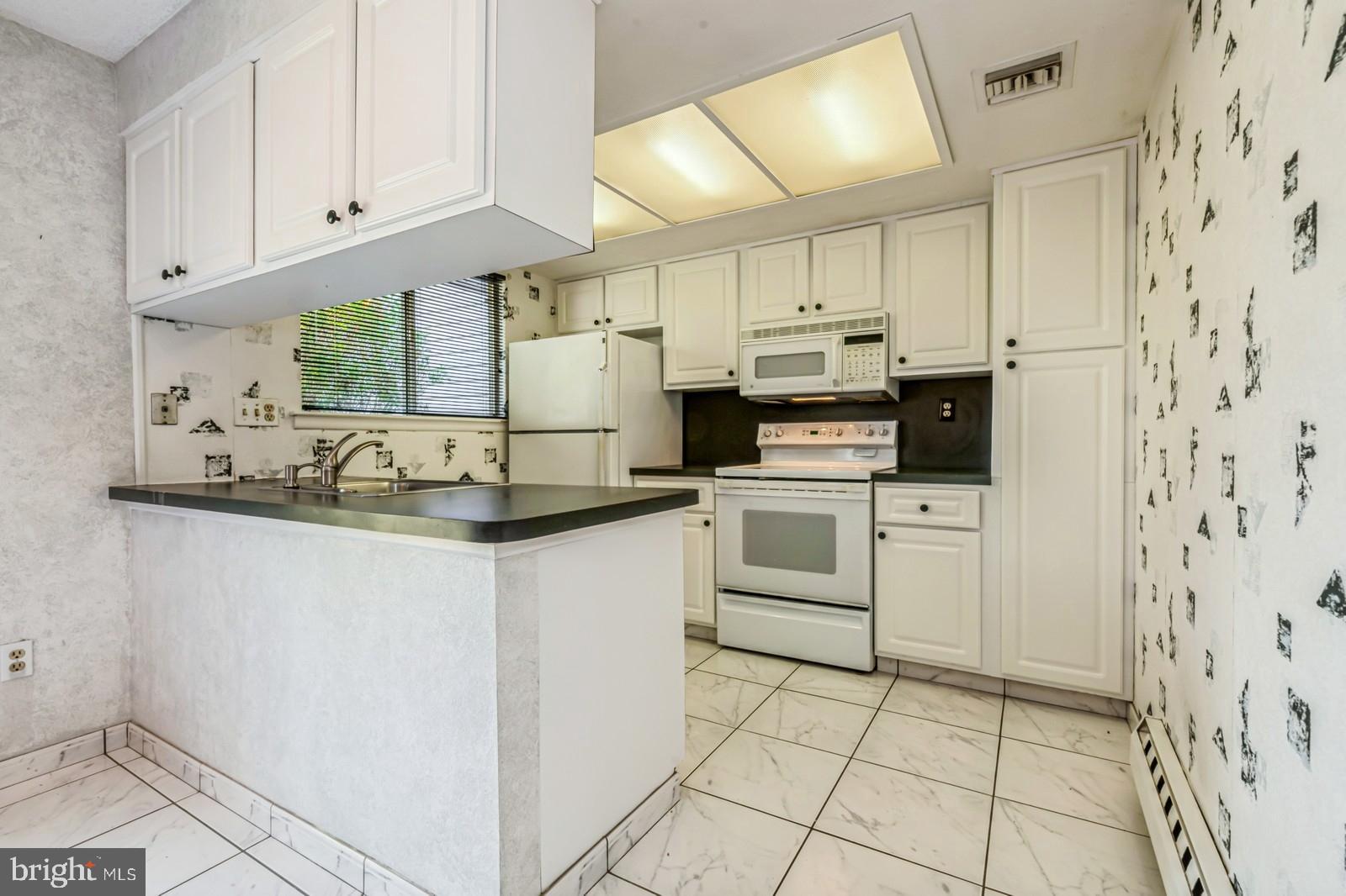 159A Pitman Road Monroe Township, NJ 08831 - Photo 16 of 36 Gallery Image 16