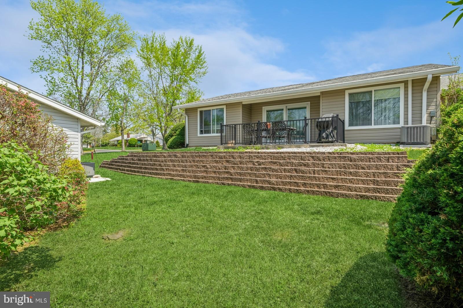 159A Pitman Road Monroe Township, NJ 08831 - Photo 4 of 36 Gallery Image 4