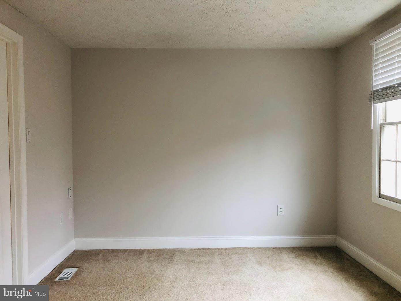 1636 Devil Lane Woodbridge, VA 22192 - Photo 18 of 29