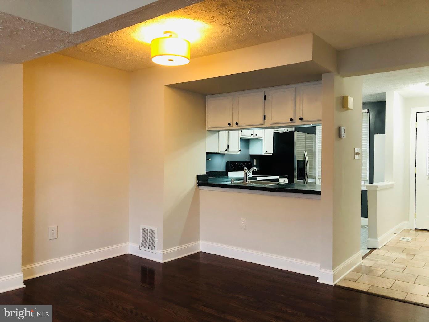 1636 Devil Lane Woodbridge, VA 22192 - Photo 7 of 29