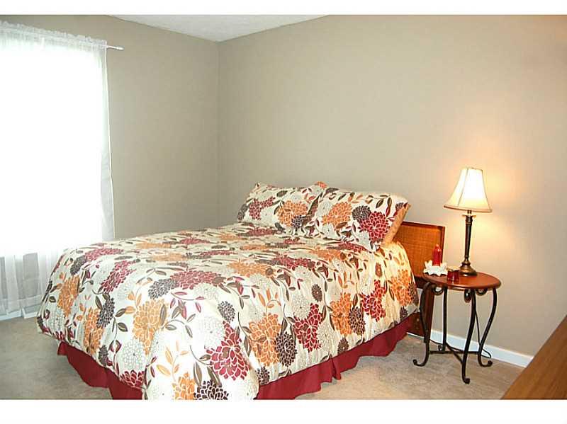 407 Ramsgate Drive Gibsonia, PA 15044 - Photo 8 of 15 Bedroom.