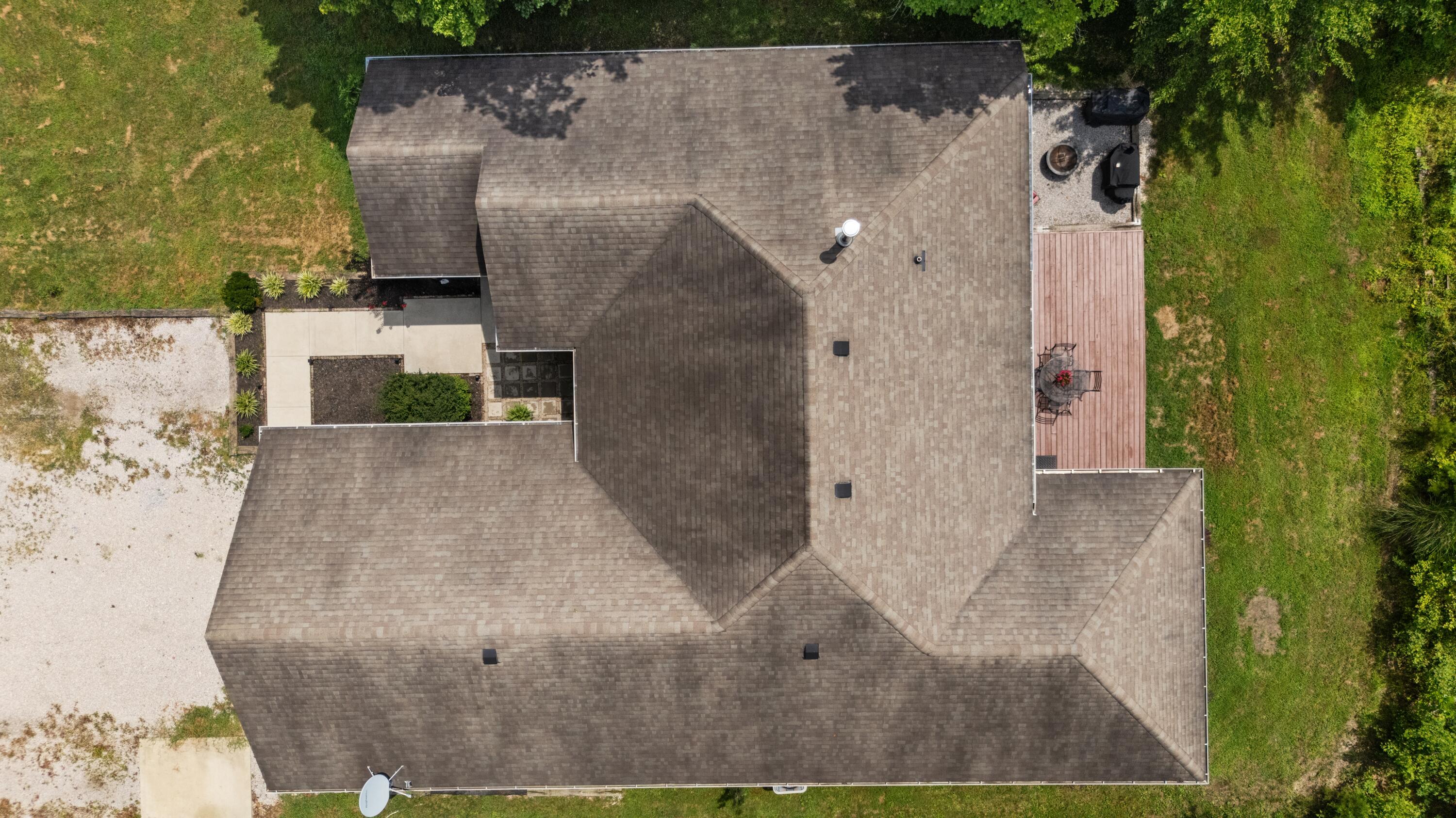 625 Pine Ridge Road Winchester, KY 40391 - Photo 40 of 46 DJI_20260728130752_0678_D