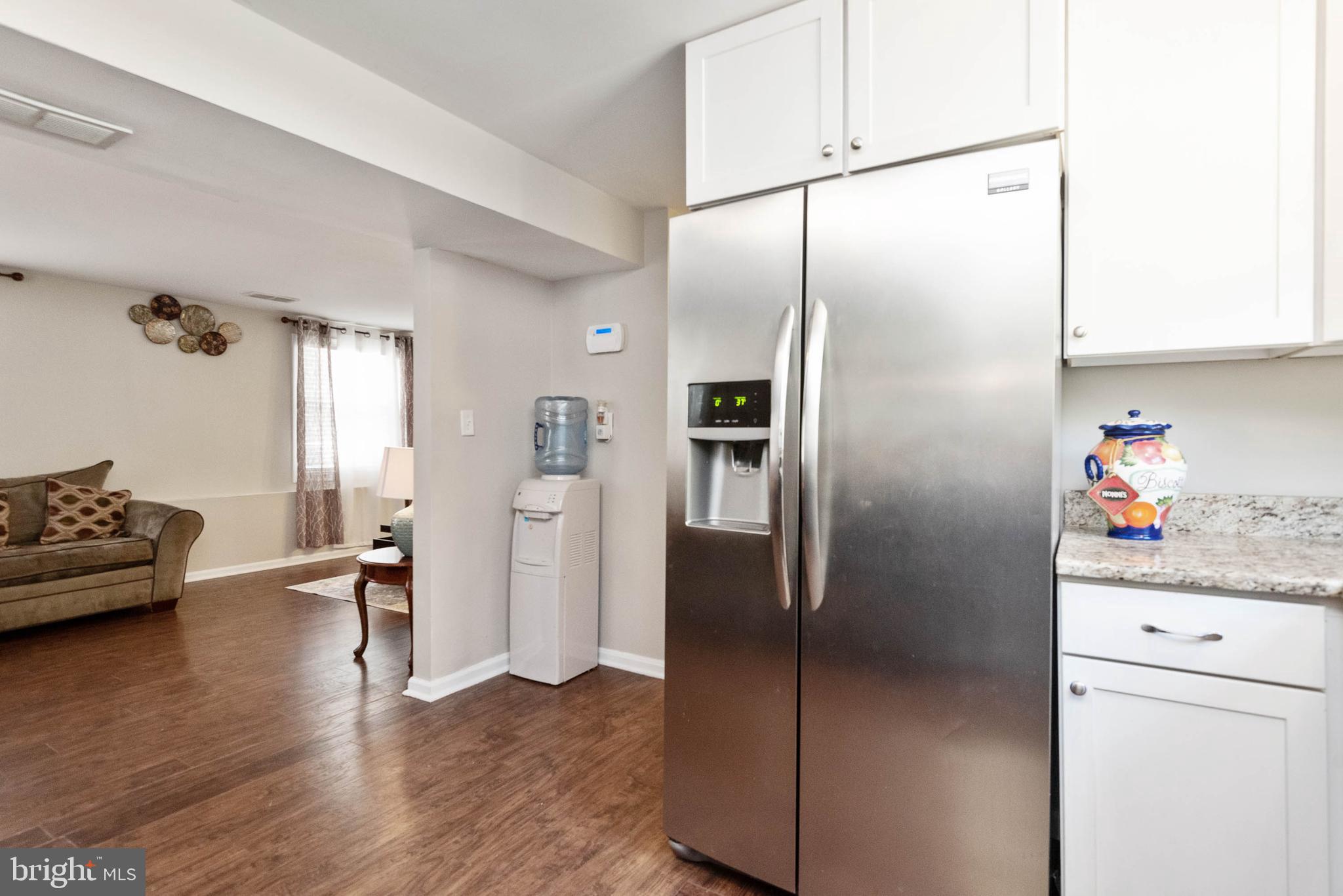 1333 Chapelview Drive Odenton, MD 21113 - Photo 11 of 27 The kitchen appliances are 4 years old.