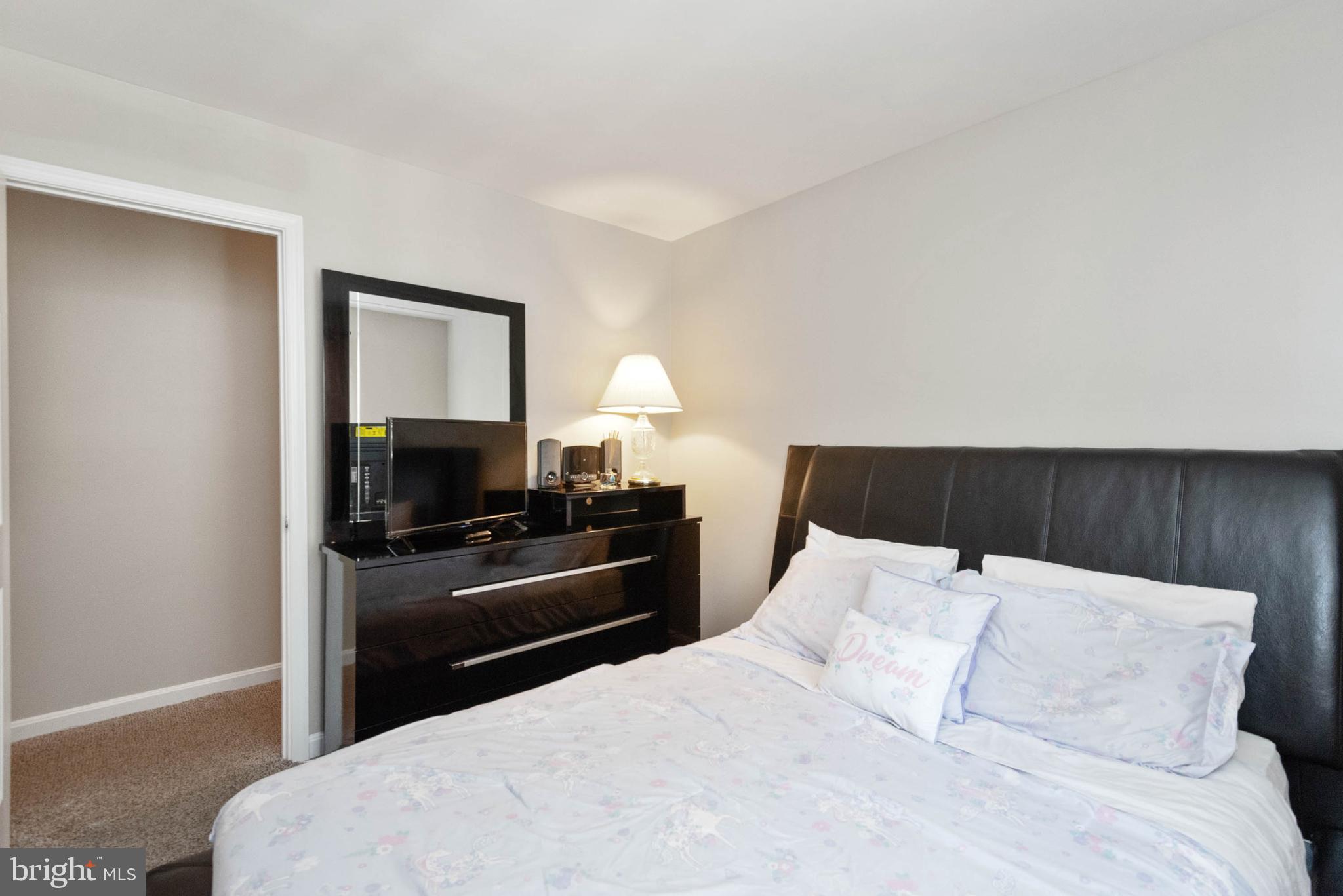 1333 Chapelview Drive Odenton, MD 21113 - Photo 15 of 27 Bedroom #2 w/ neutral decor