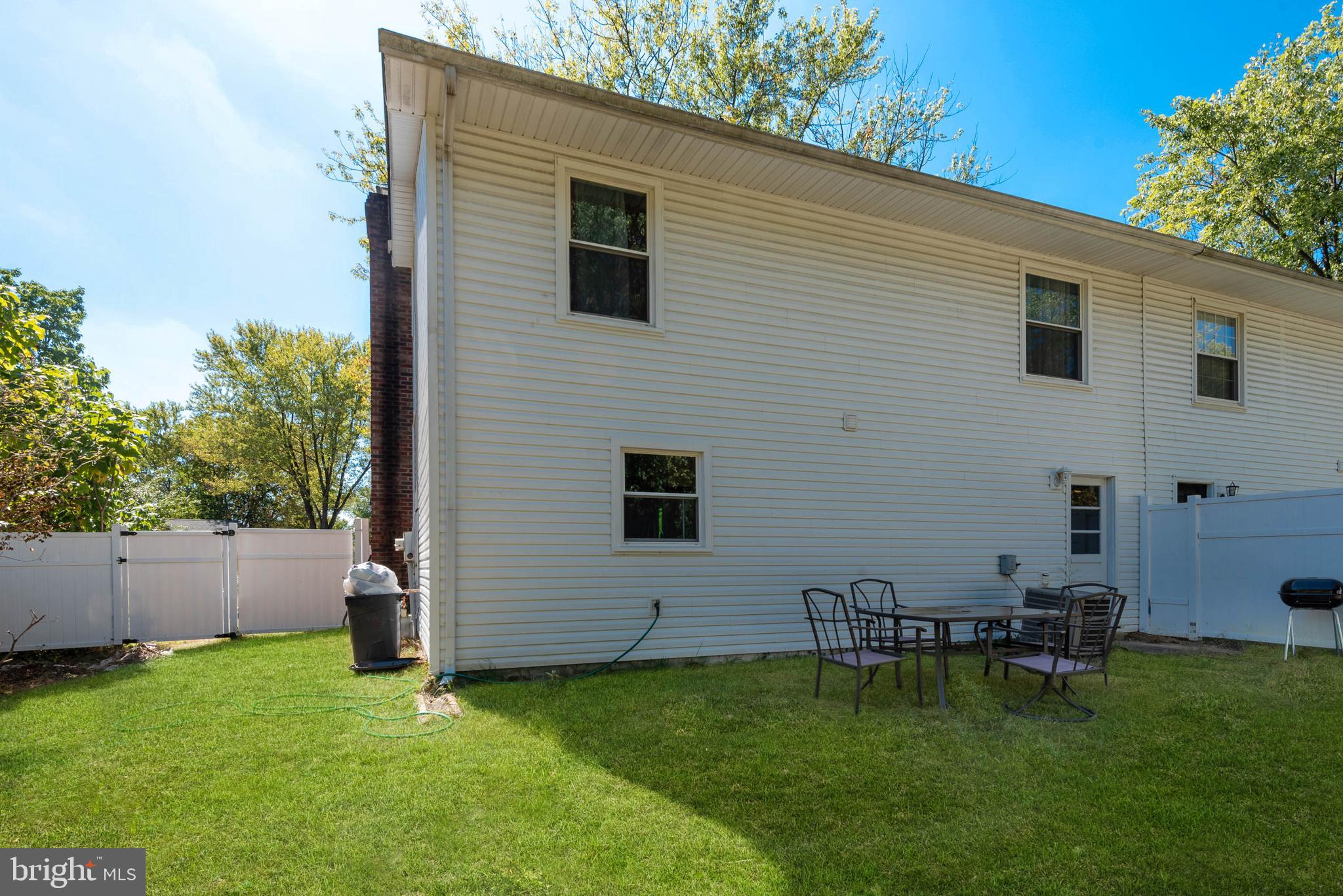 1333 Chapelview Drive Odenton, MD 21113 - Photo 25 of 27 Ample back yard w/privacy, maintenance free fence