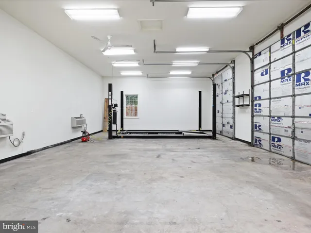 $949,999 | 7533 Hollindale Court, Alexandria, VA 22306