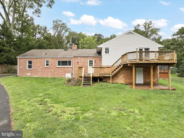 $949,999 | 7533 Hollindale Court, Alexandria, VA 22306