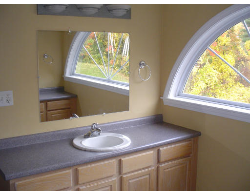 270 Wallace Hill Road Townsend, MA 01469 - Photo 13 of 18 Gallery Image 13