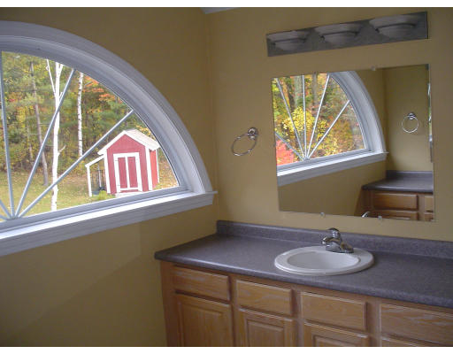 270 Wallace Hill Road Townsend, MA 01469 - Photo 14 of 18 Gallery Image 14