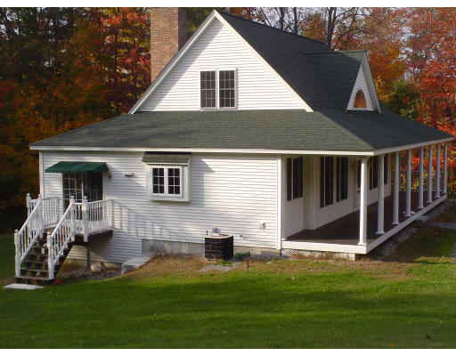 270 Wallace Hill Road Townsend, MA 01469 - Photo 4 of 18 Gallery Image 4
