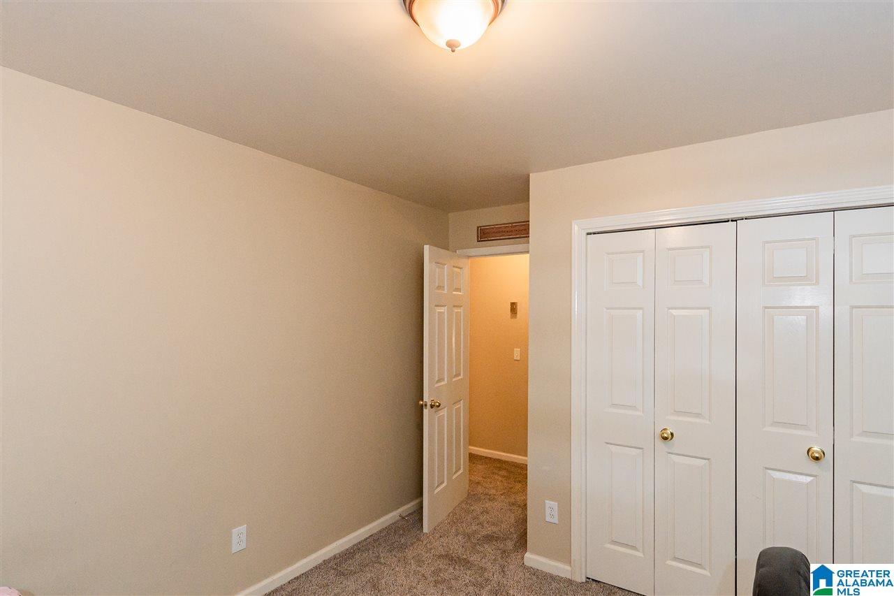 439 Cambrian Ridge Trail Pelham, AL 35124 - Photo 24 of 33