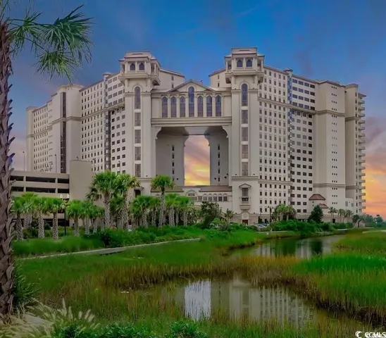 $1,380,000 | 100 North Beach Boulevard, Unit 1702, North Myrtle Beach, SC 29582
