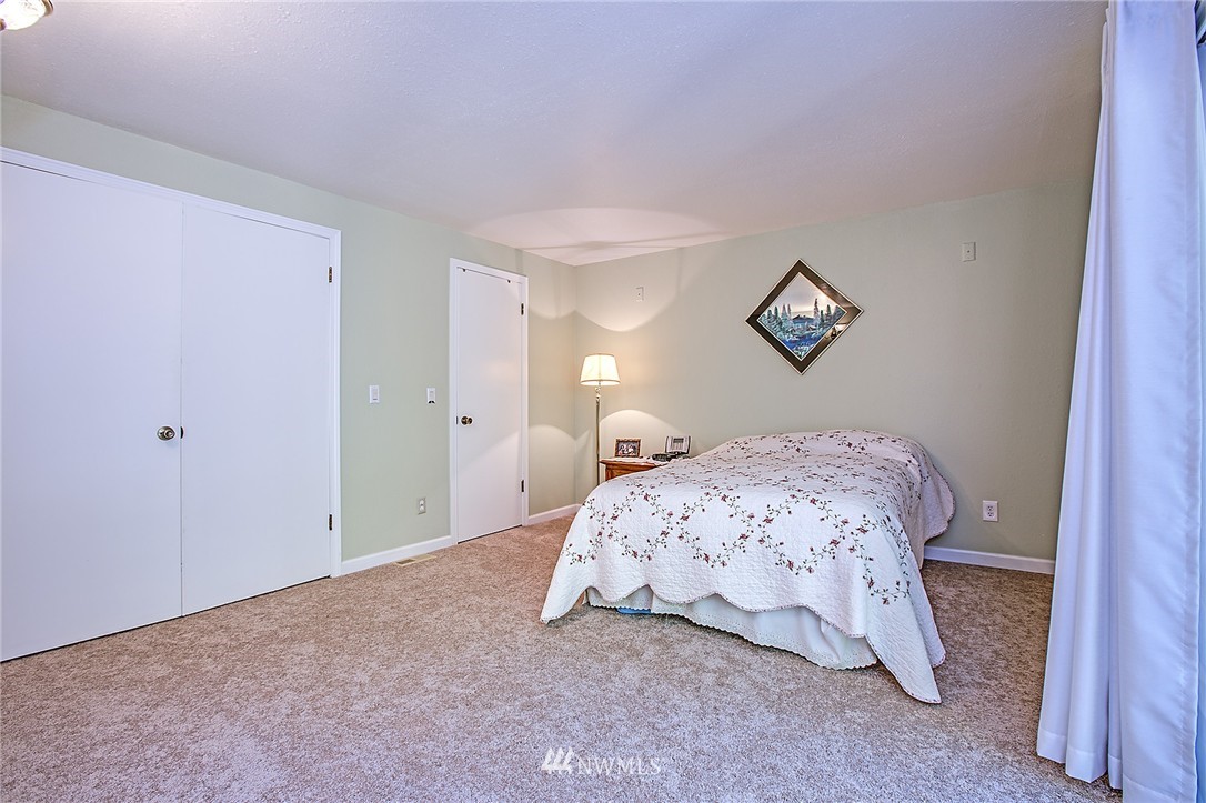 16805 Southeast 144th Street Renton, WA 98059 - Photo 14 of 20 Gallery Image 14